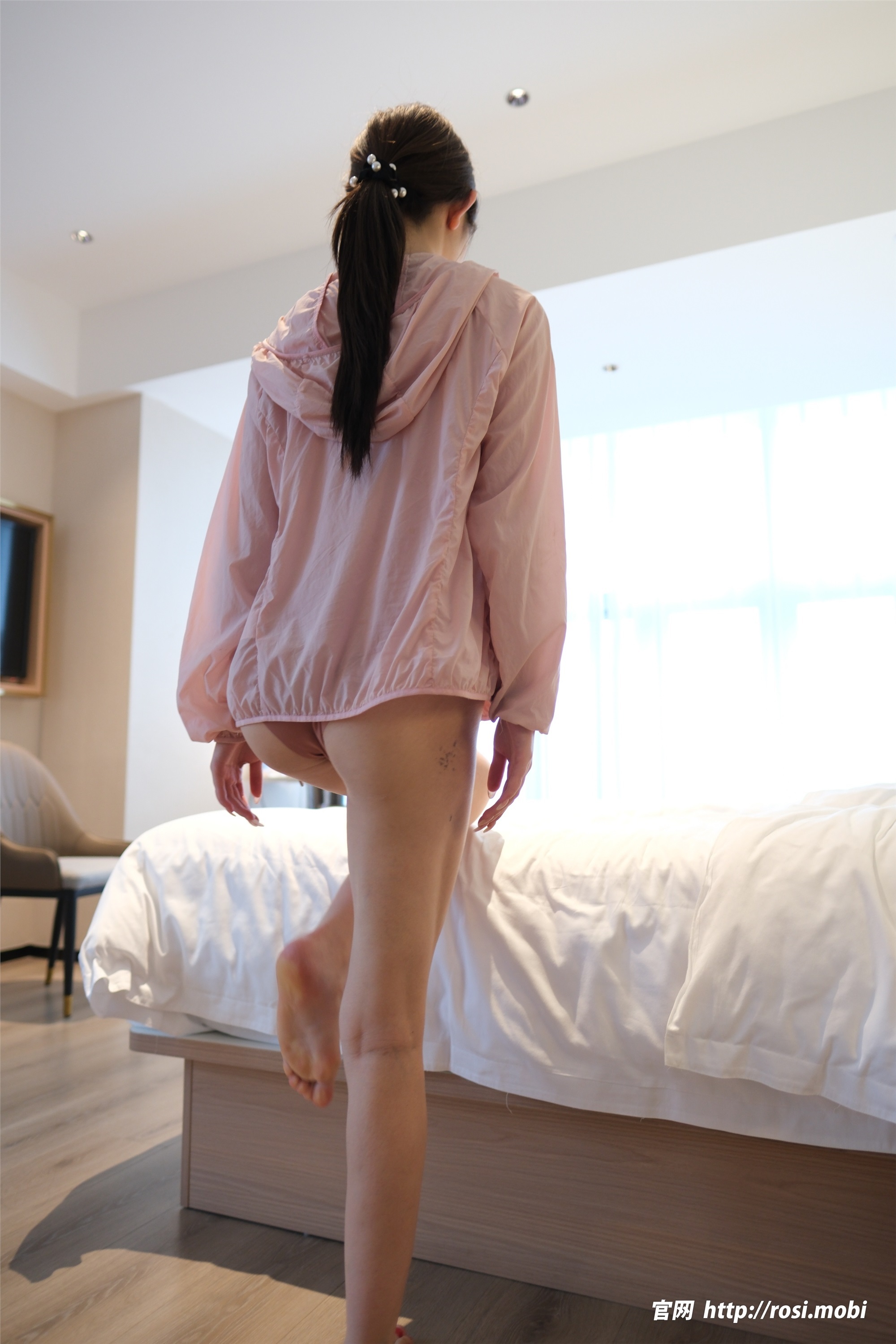 ROSI写真 2025.01.24 NO.4799